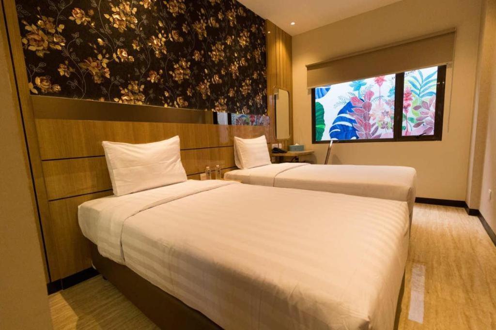 בנדונג Mine Home Hotel By Sovia מראה חיצוני תמונה