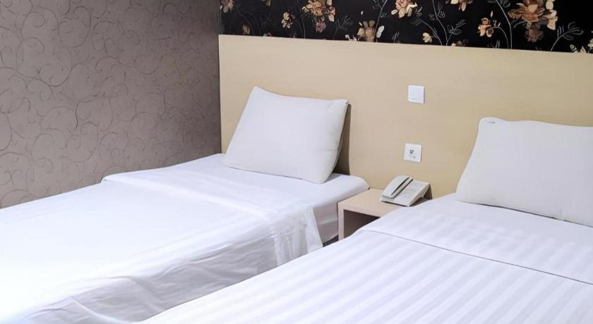 בנדונג Mine Home Hotel By Sovia מראה חיצוני תמונה
