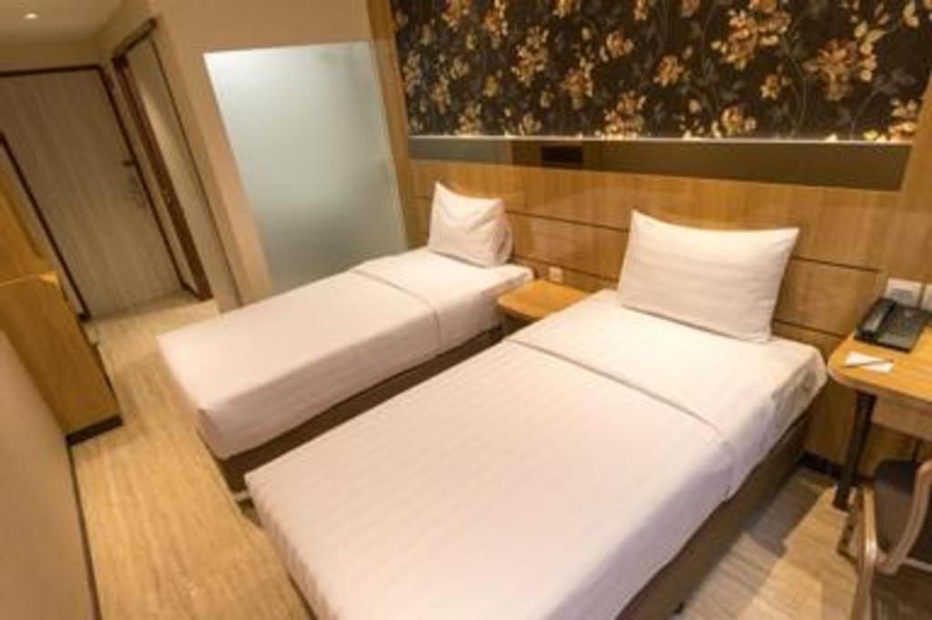 בנדונג Mine Home Hotel By Sovia מראה חיצוני תמונה